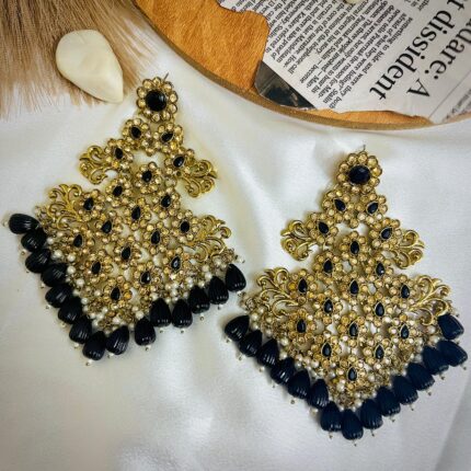 Inaya Chandbali (Black)