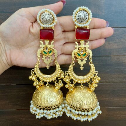 Dilruba Gold Jhumka (Red)