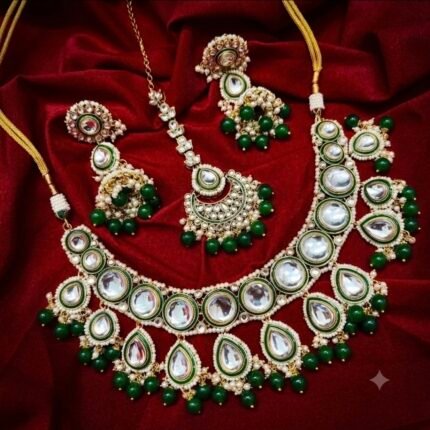 Ritika Kundan Necklace Set (Green)