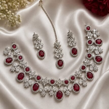 Pinal AD Necklace Set with Mangtika (Red)