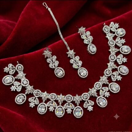 Pinal AD Necklace Set With Mangtika (White)