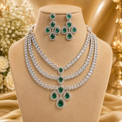 Nyra 3 Layer AD Necklace Set (Green)